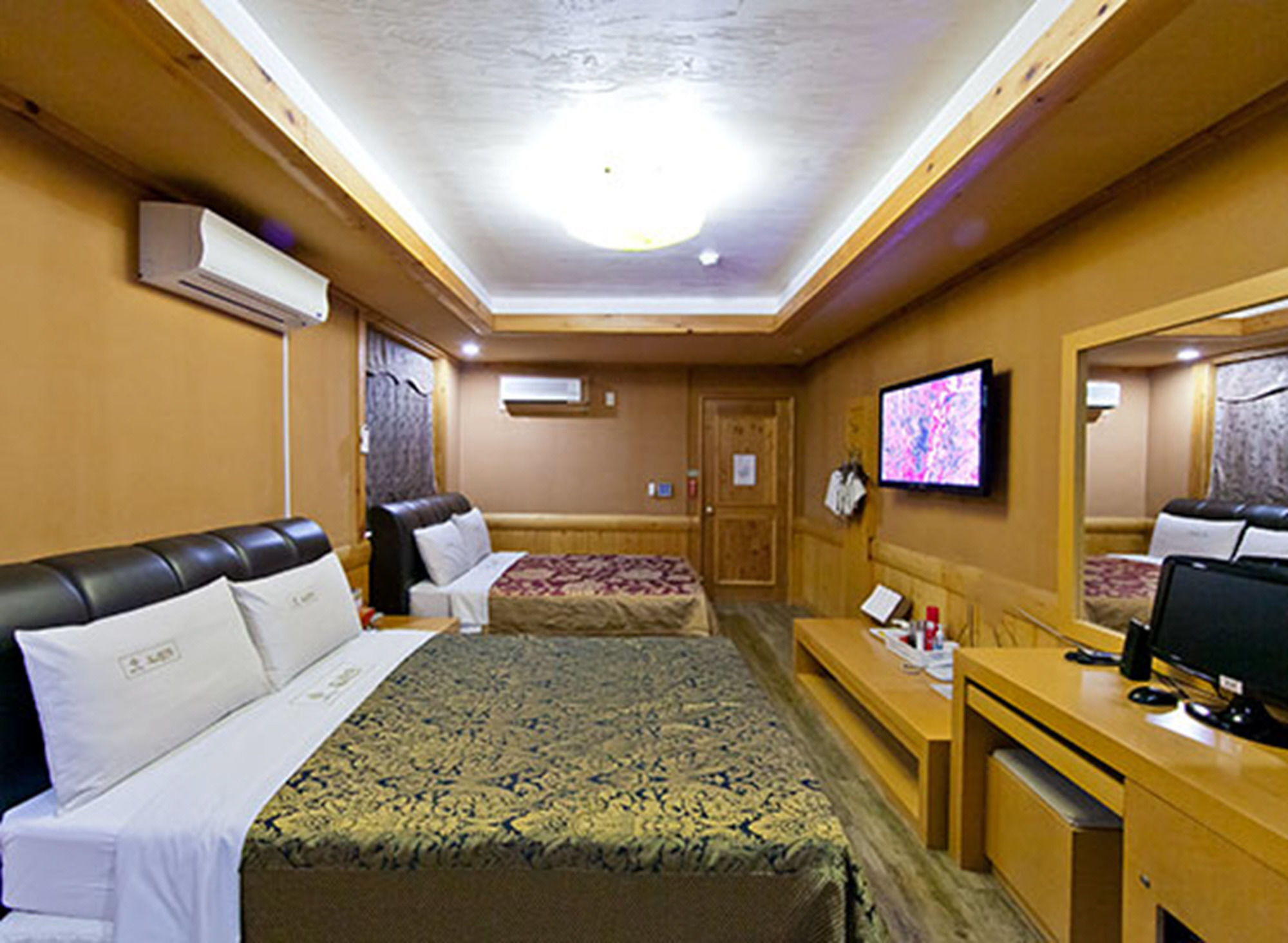 Drama Motel Boryeong Exterior photo